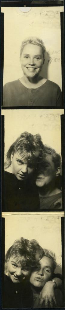 PhotoboothSueFran1986