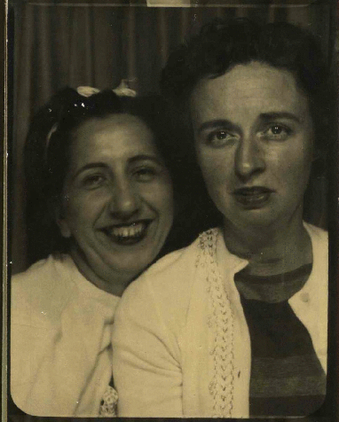 http---makeagif.com-media-11-15-2012-HTahO7