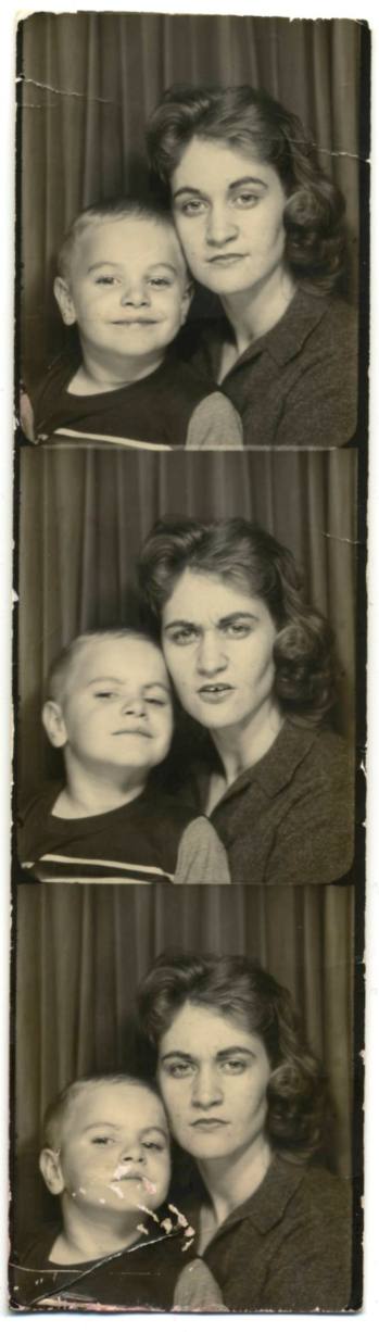 photoboothMaKidPullingFaces