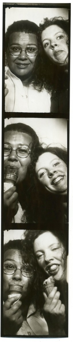 photobooth18:12:1998#02