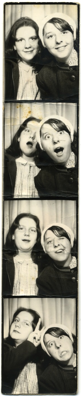 photoboothBeckyEtc04a