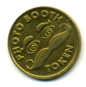 photoboothMagnoliaToken01