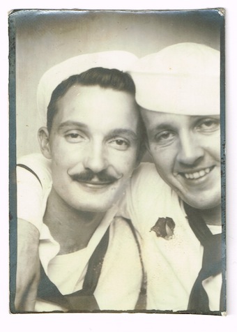 photobooth2sailorsGreatMo.