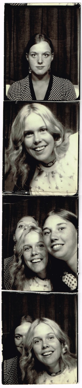 photoboothDonnaSeriesPart4Undated02