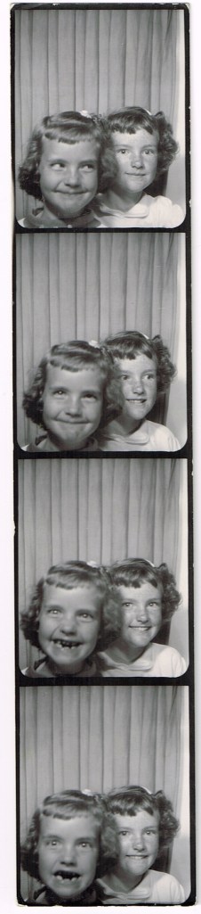 photoboothtoothlessCutie&friend